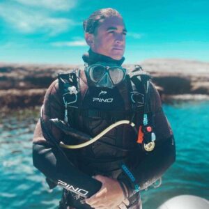 Grave accidente de un joven buzo de Pirámides en Bahamas: su familia necesita ayuda urgente